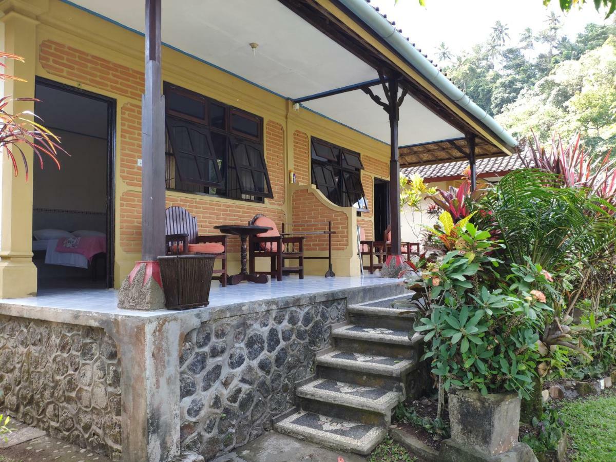 Rijasa Homestay Karangasem Екстериор снимка