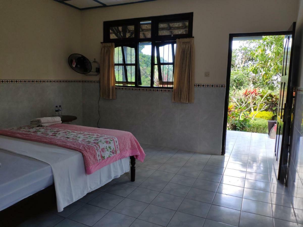 Rijasa Homestay Karangasem Екстериор снимка