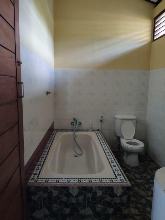 Rijasa Homestay Karangasem Екстериор снимка